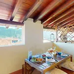 Apartment Garda View Romantic By Bookinggardalake Visano